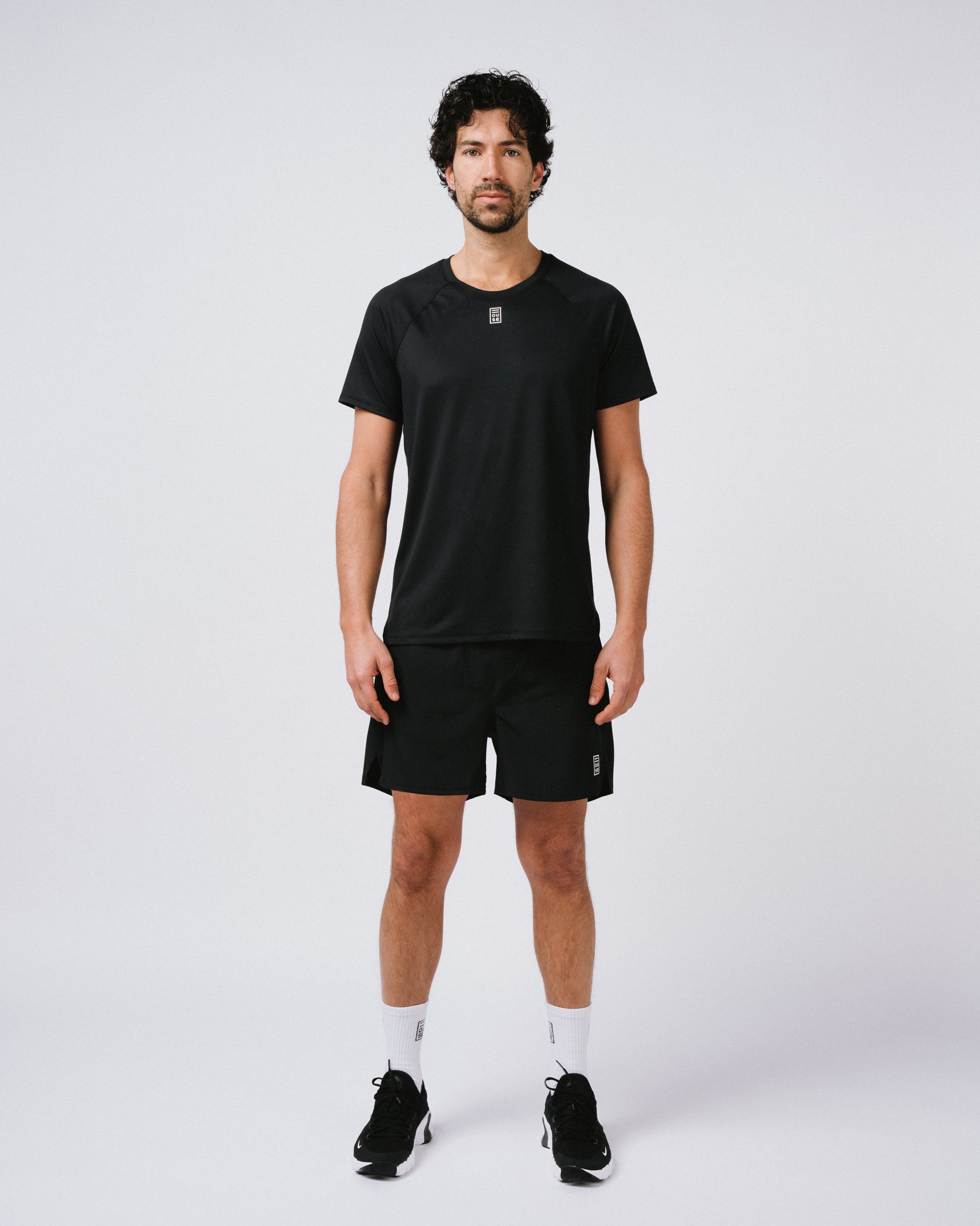 HOUSE iD  5.5 Short Unlined 002 - Black